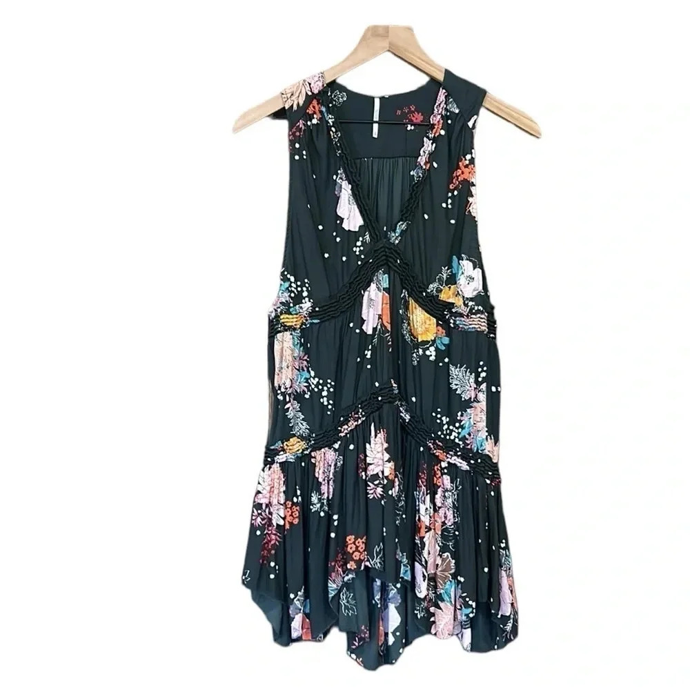 Free People Haze Floral V-Neck Tiered Tunic Top Size XS - Picture 3 of 9